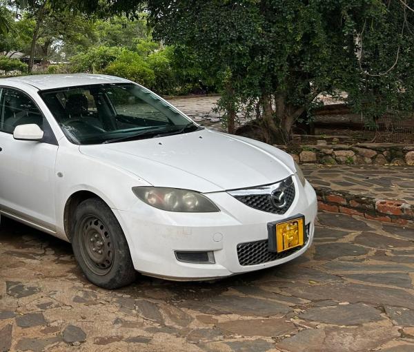 Mazda Axella